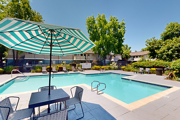 Briarwood at Central Park - Amenities