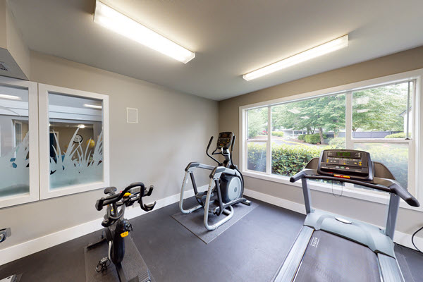 Fairwood Pond - Amenities