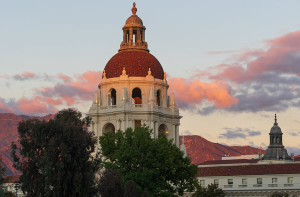Exterior view of Pasadena City Hall.